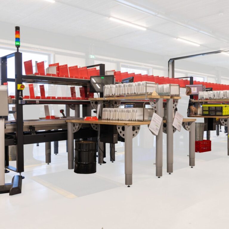 Avercon_921_Packagingmachine_Smartphone_24-scaled